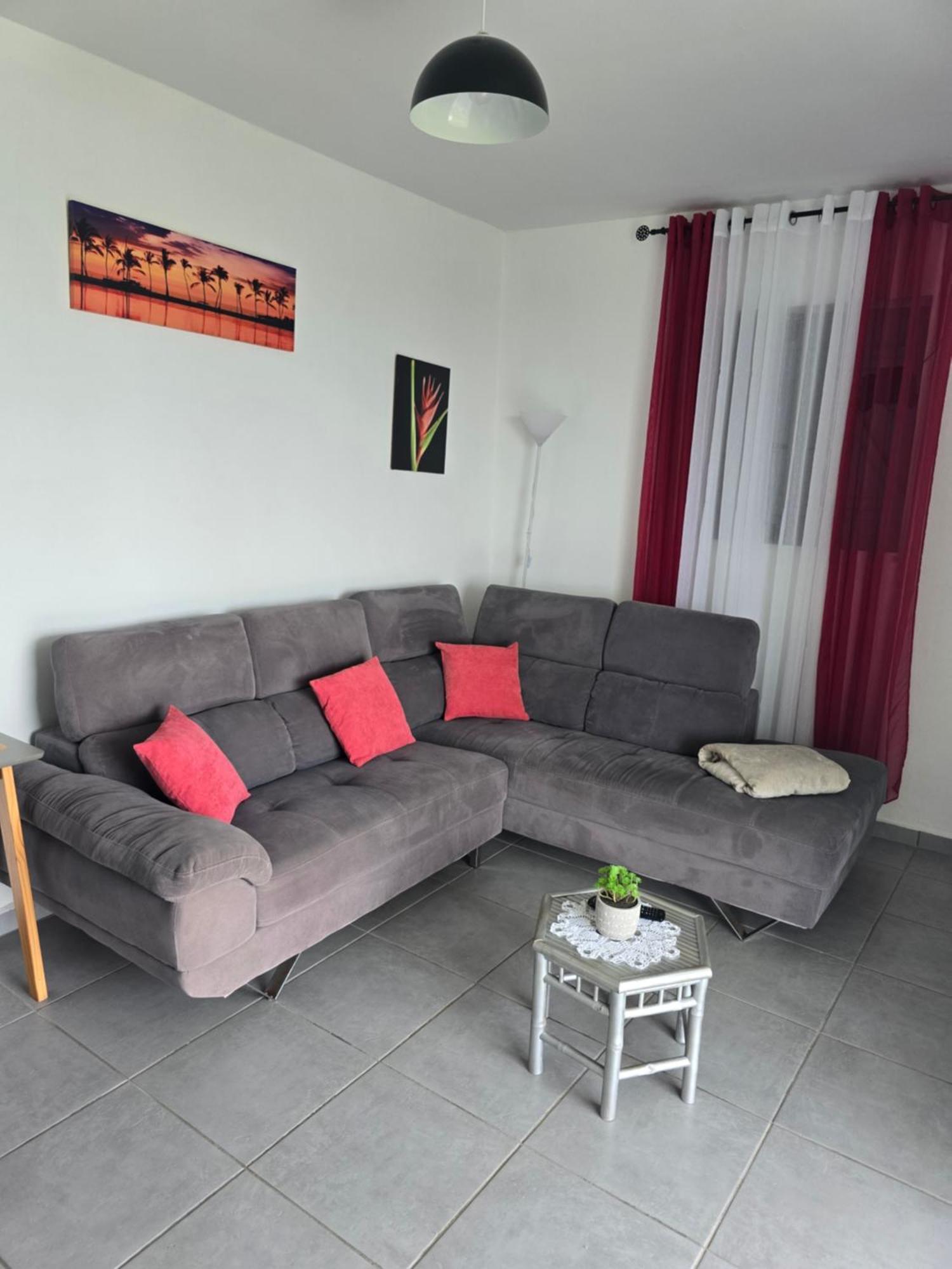 Maison Laurencia - Appartement De L'Etage Sainte-Anne  Eksteriør bilde