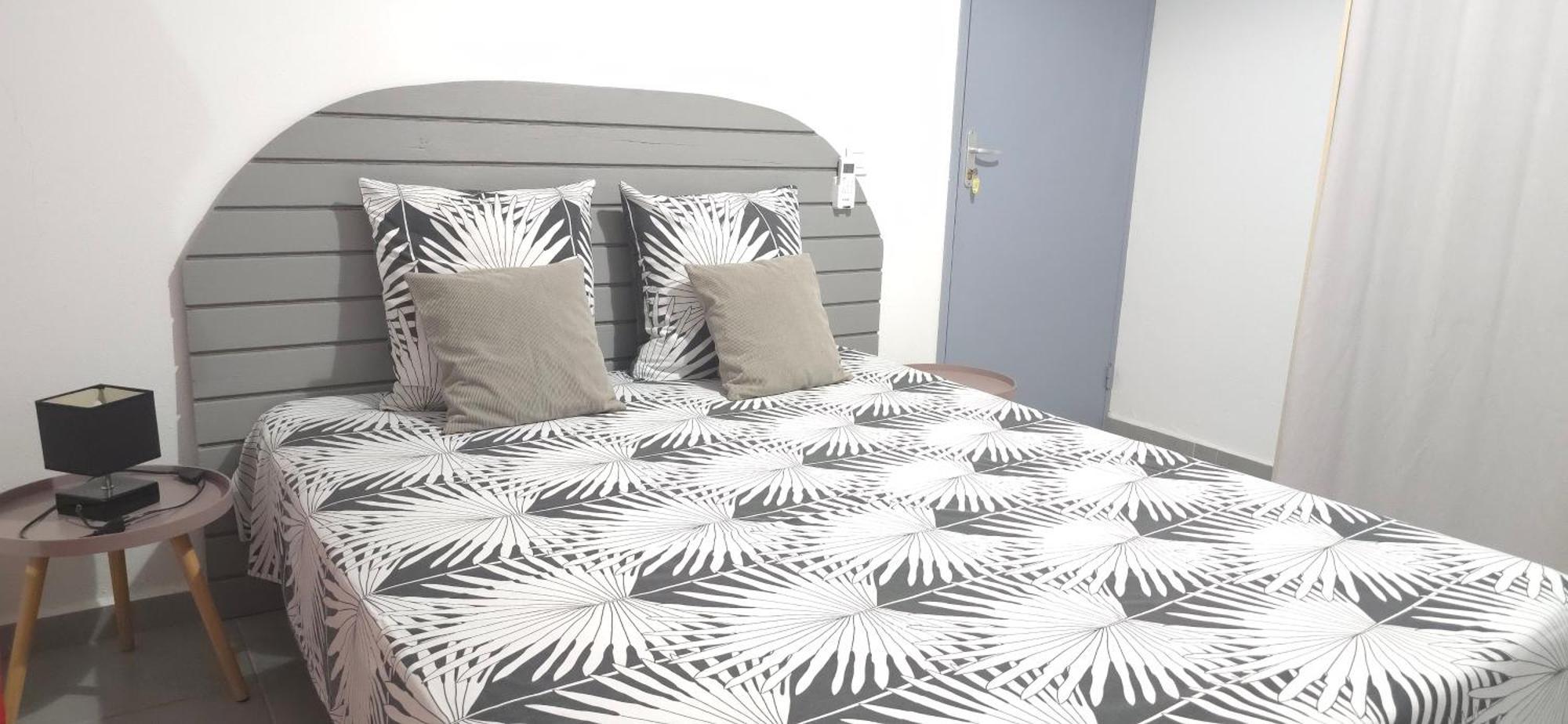 Maison Laurencia - Appartement De L'Etage Sainte-Anne  Eksteriør bilde